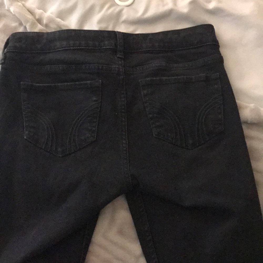 black hollister jeans